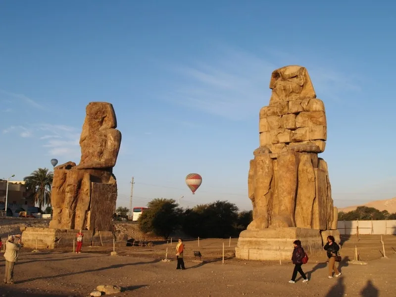 Colossi of Memnon, Luxor